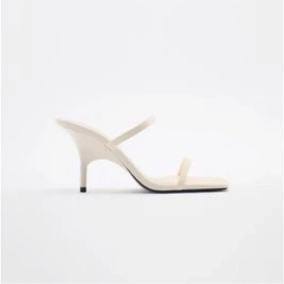Zara | Minimalist Sandal - Picture 2 of 7